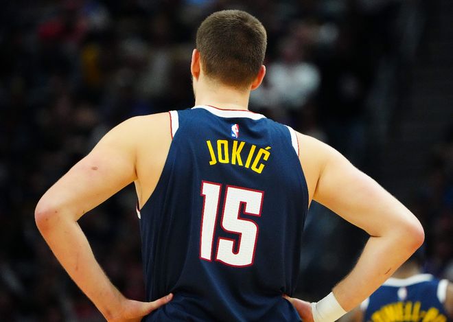 包含菲尼克斯太阳内部会议纪要流出：转会期遗憾出局，欧冠使命明确，细节决定成败的词条