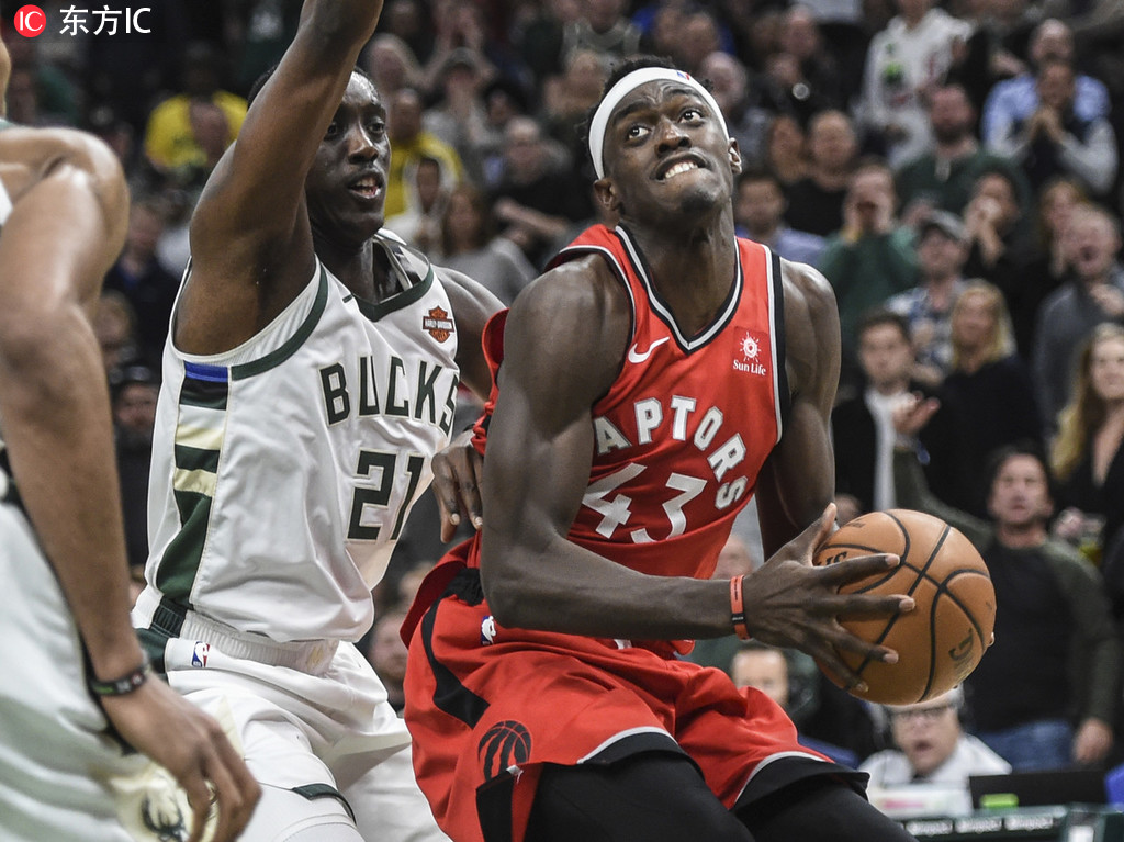 西亚卡姆回归赛场,关键助攻首场状态亮眼,DWG观众沸腾!的简单介绍 西亚卡姆回归赛场,关键助攻首场状态亮眼,DWG观众沸腾!的简单介绍